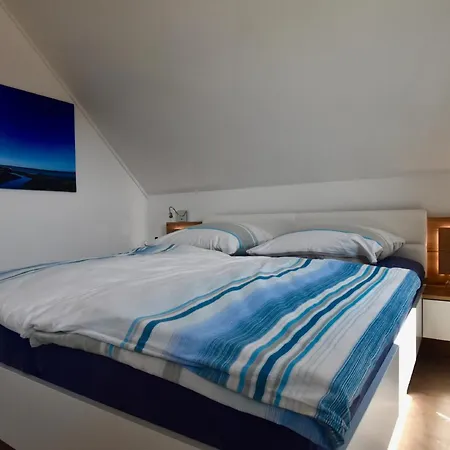 Huus Wattkieker Casa de Férias *